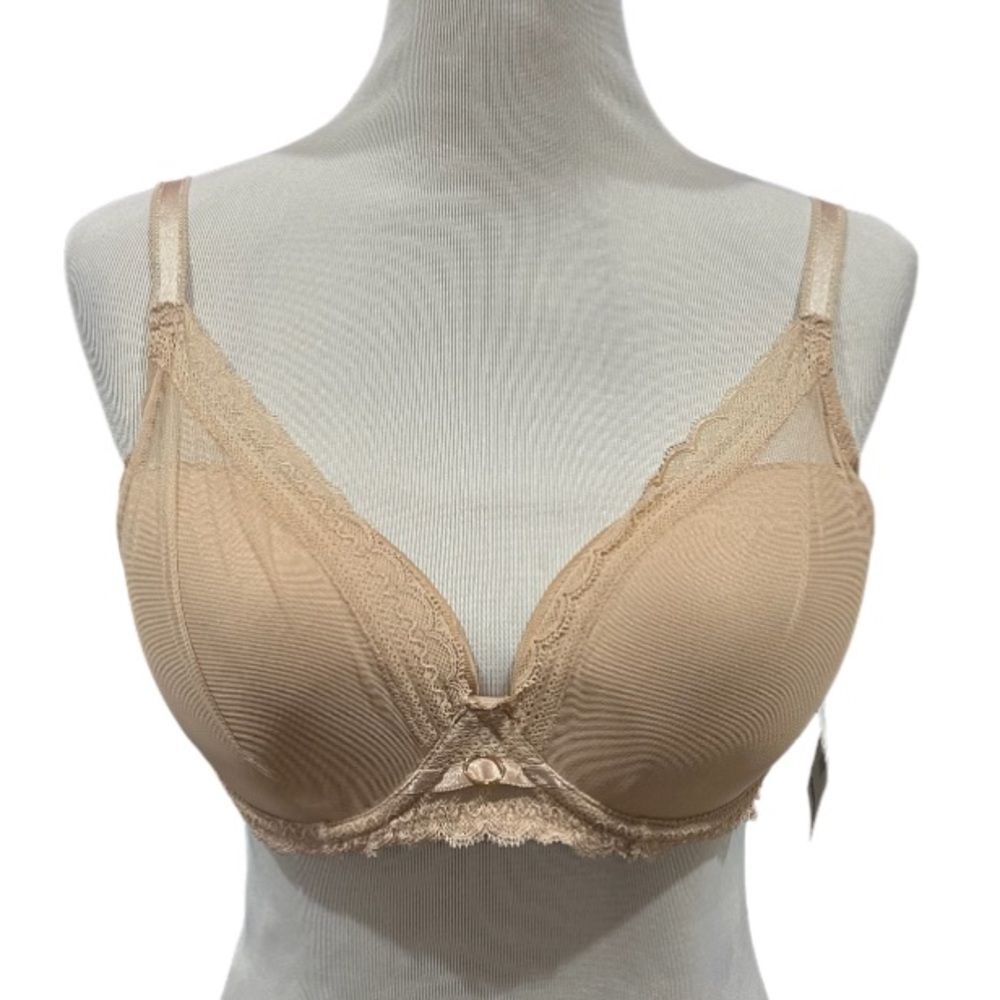 Chantelle Parisian Allure Plunge T-Shirt Bra - Nude Sand 38C NWT